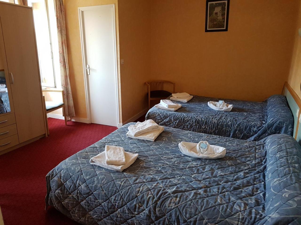 Hotel De La Gare Dol-de-Bretagne Eksteriør bilde